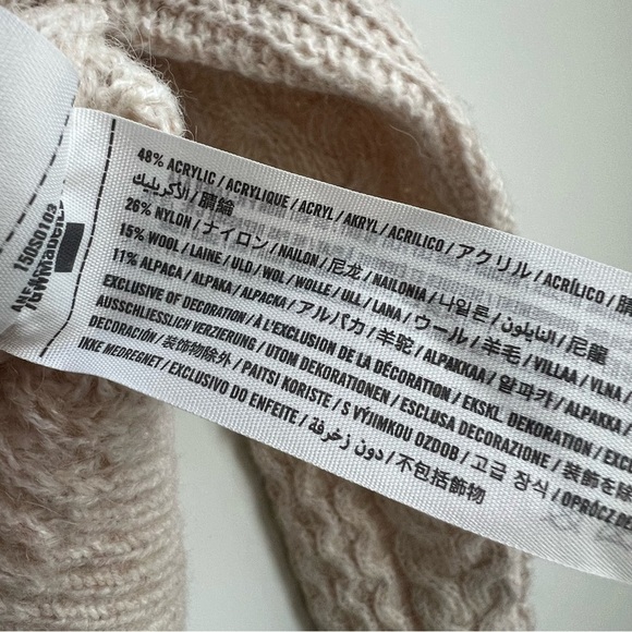 Abercrombie & fitch wool alpaca blend pearl embellished sweater Cable Knit XS - Picture 8 of 12